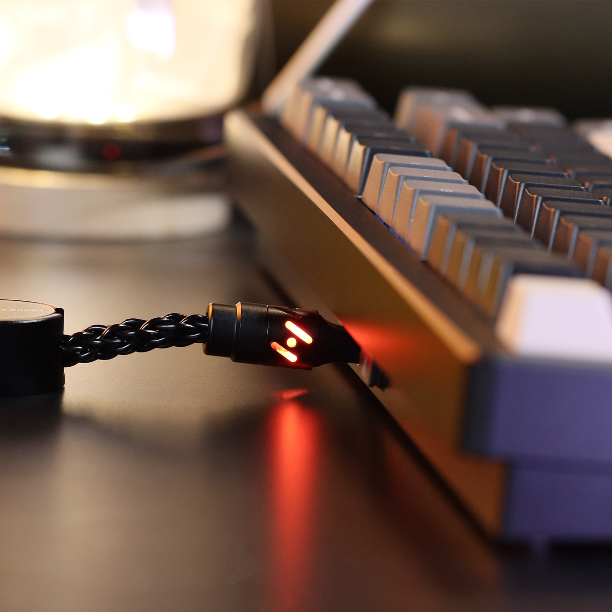 C07: Premium 8KHz RGB Aviator Cable for Gaming Keyboards